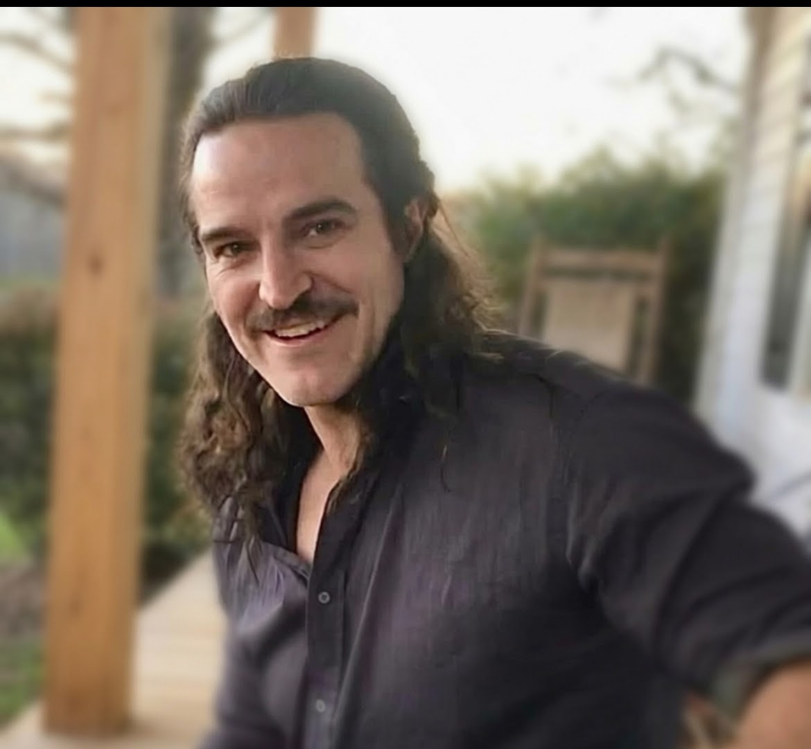 Delian James, author of American Namescape